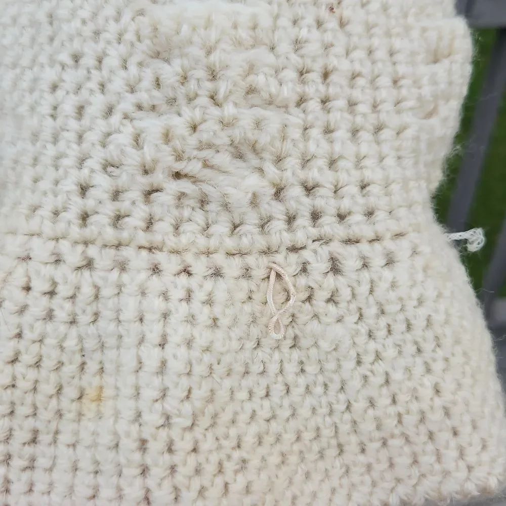 Vintage Cream Crochet Bucket Hat | Handmade Acrylic Cable Knit Style - Picture 6 of 7